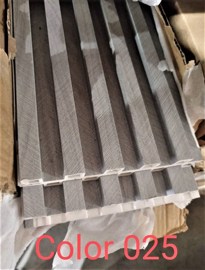 PANEL WPC (WOOD PLASTIC COMPOSITE) PARA REVESTIMIENTO DE PAREDES, MODELO No. 170-20, DIMENSIONES 170MM X 20MM X 2900MM.