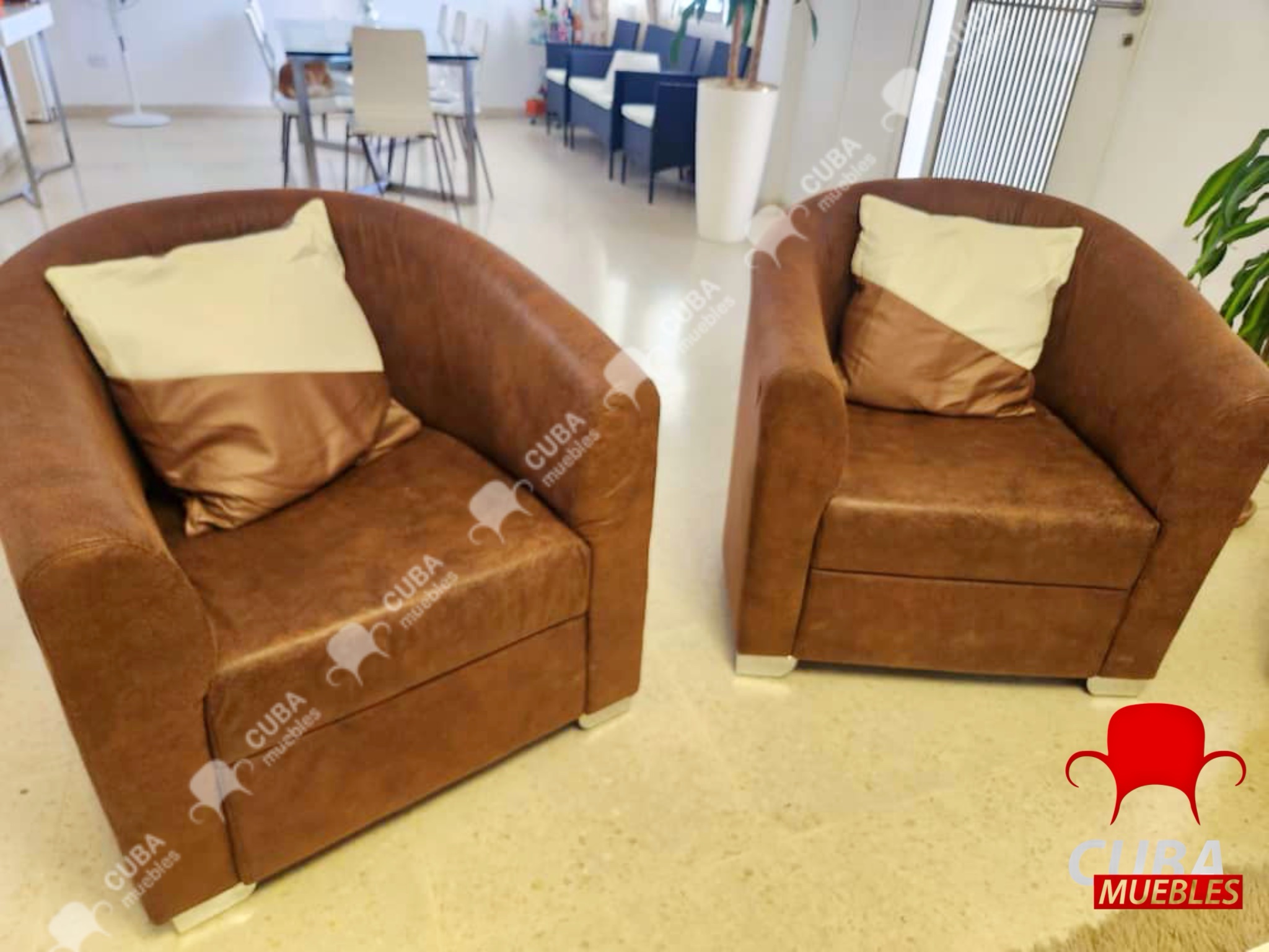 Set Andrea Tiny + 2 butacas Classic