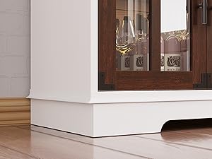 Aparador Amplio de madera color nogal. 55" más luces leds y cristales.