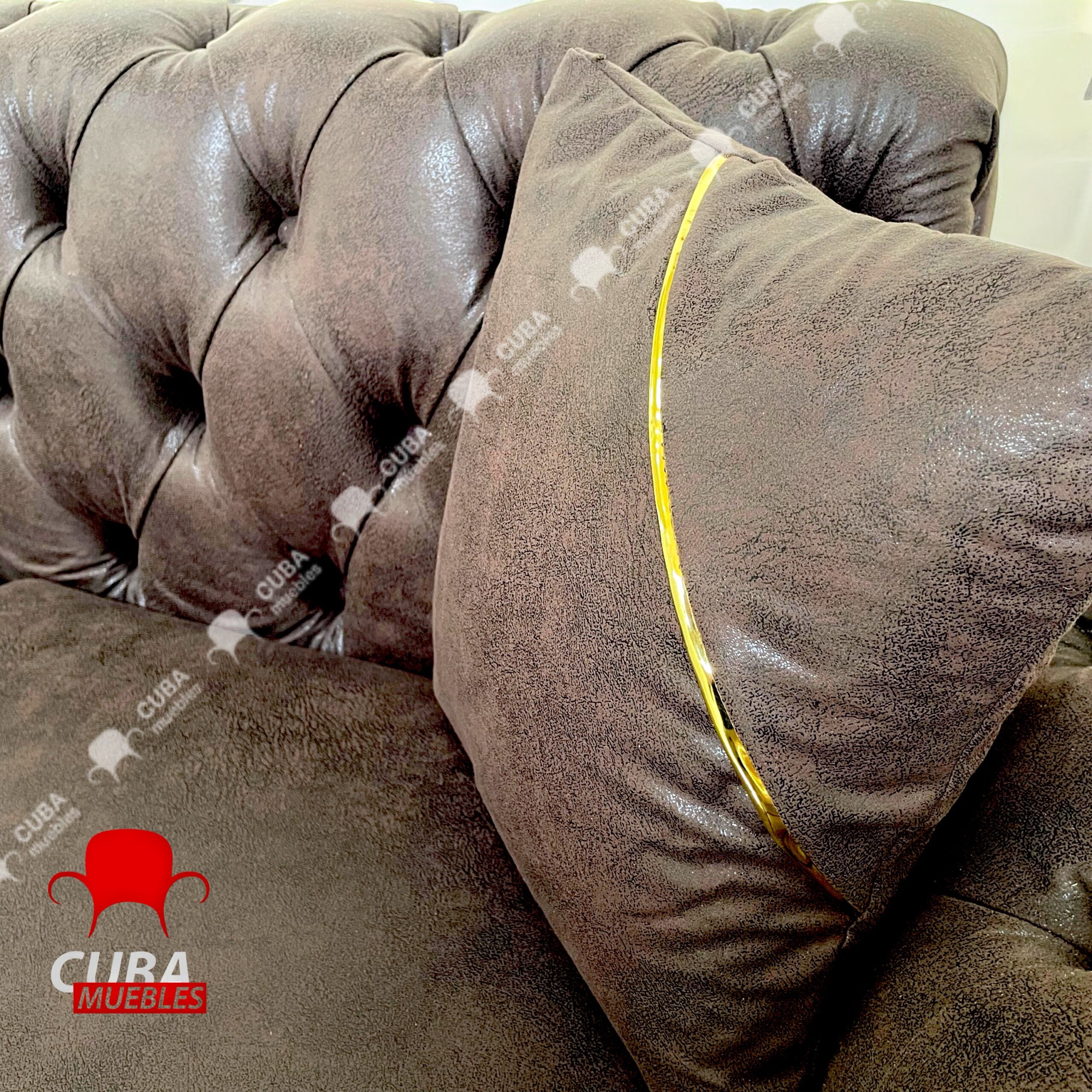 Sofá Chester Classic