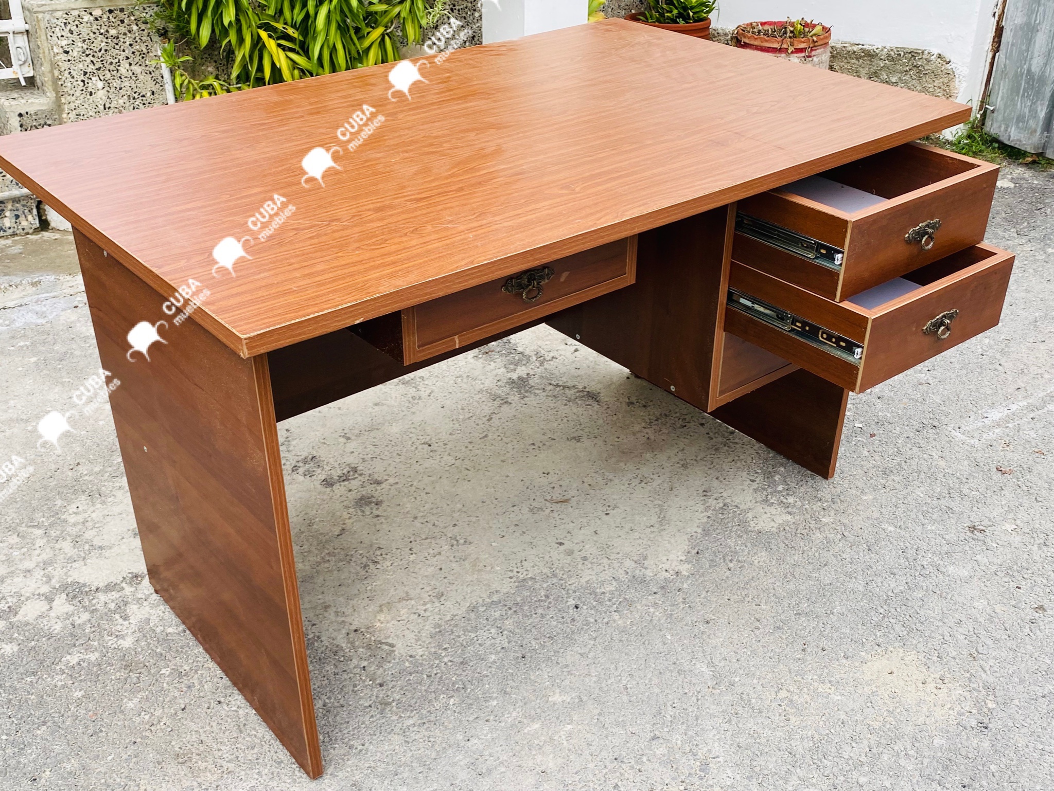 Buró Grande de Melamina - 3 gavetas - entrega incluida