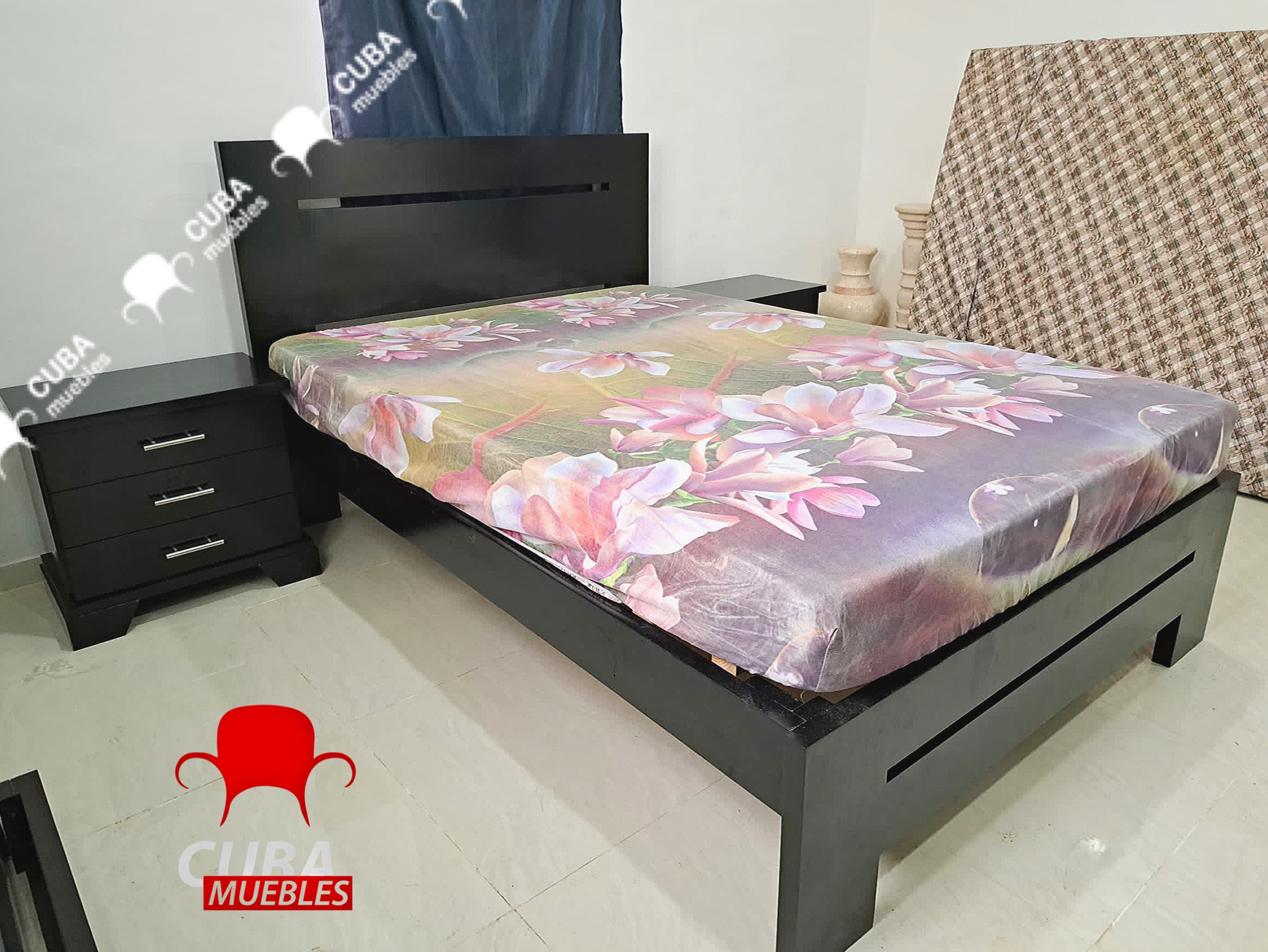 Cama Habanera en acabado negro medida camera