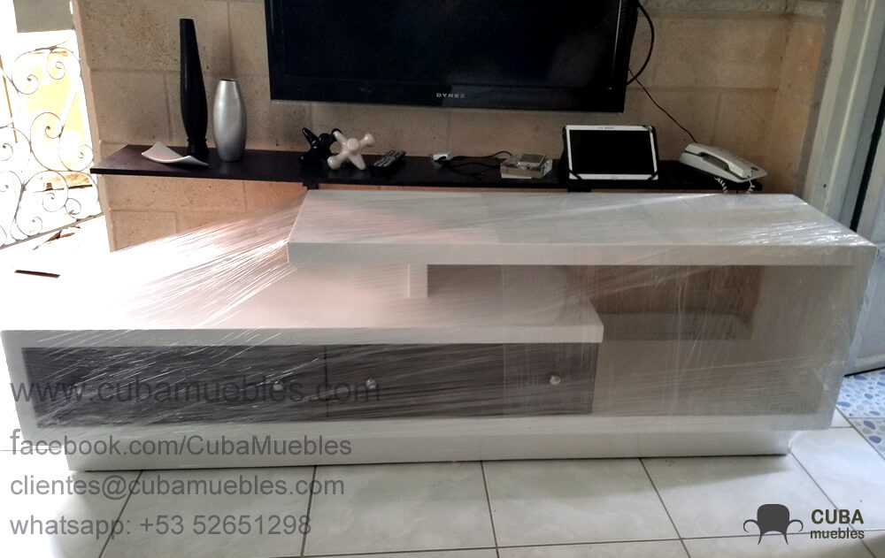 Disponible Multimueble de Catálogo