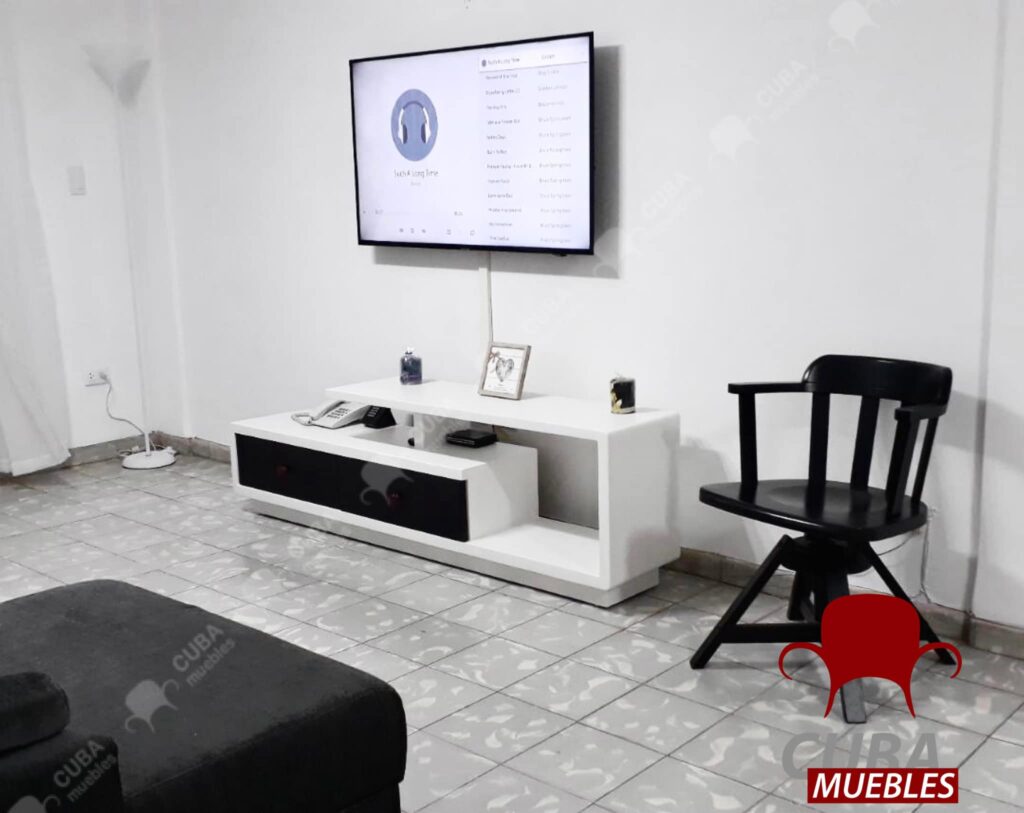 Disponible Multimueble de Catálogo