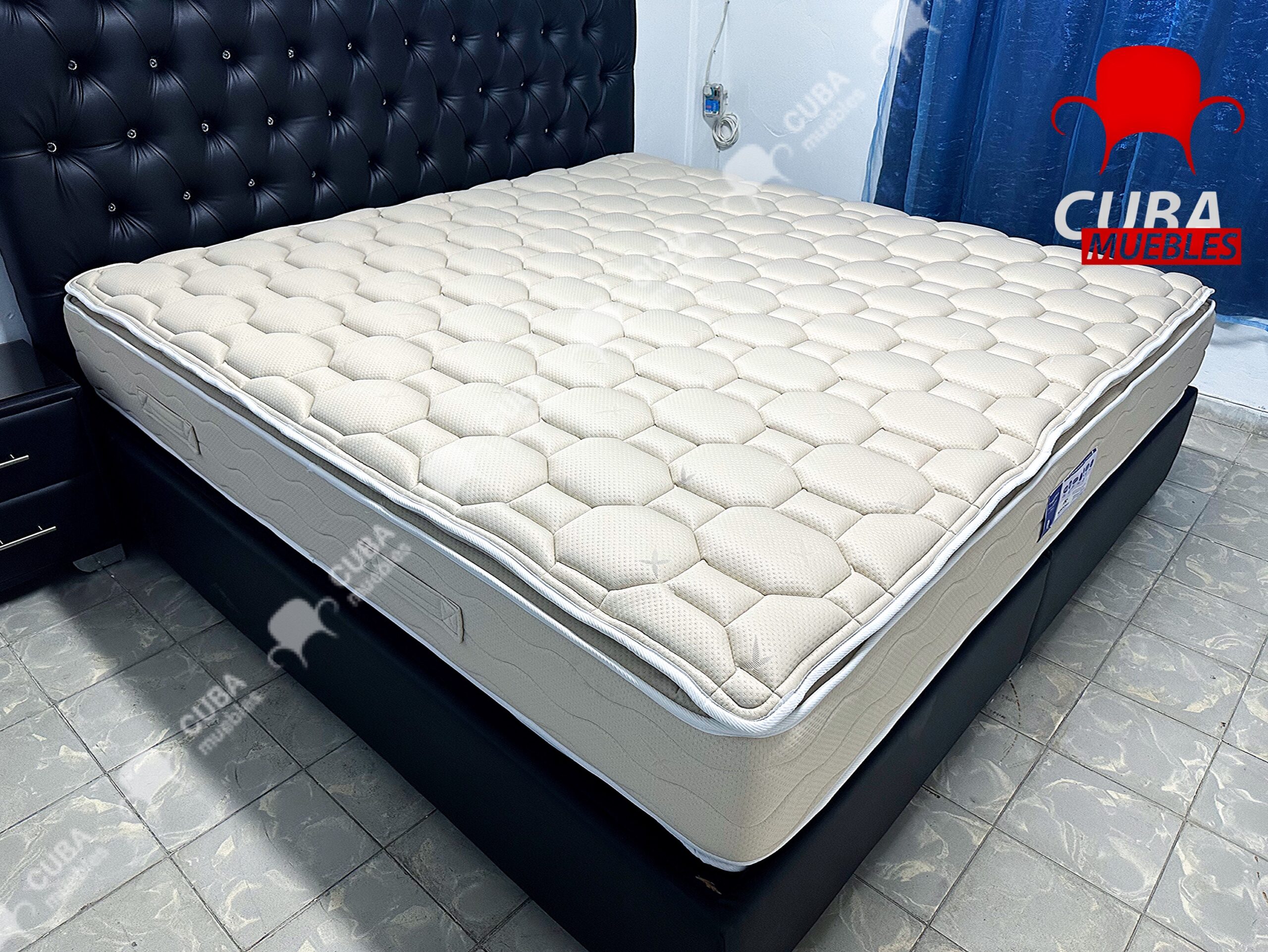 Cama EPOQUE Light king size en flexy vinil negro