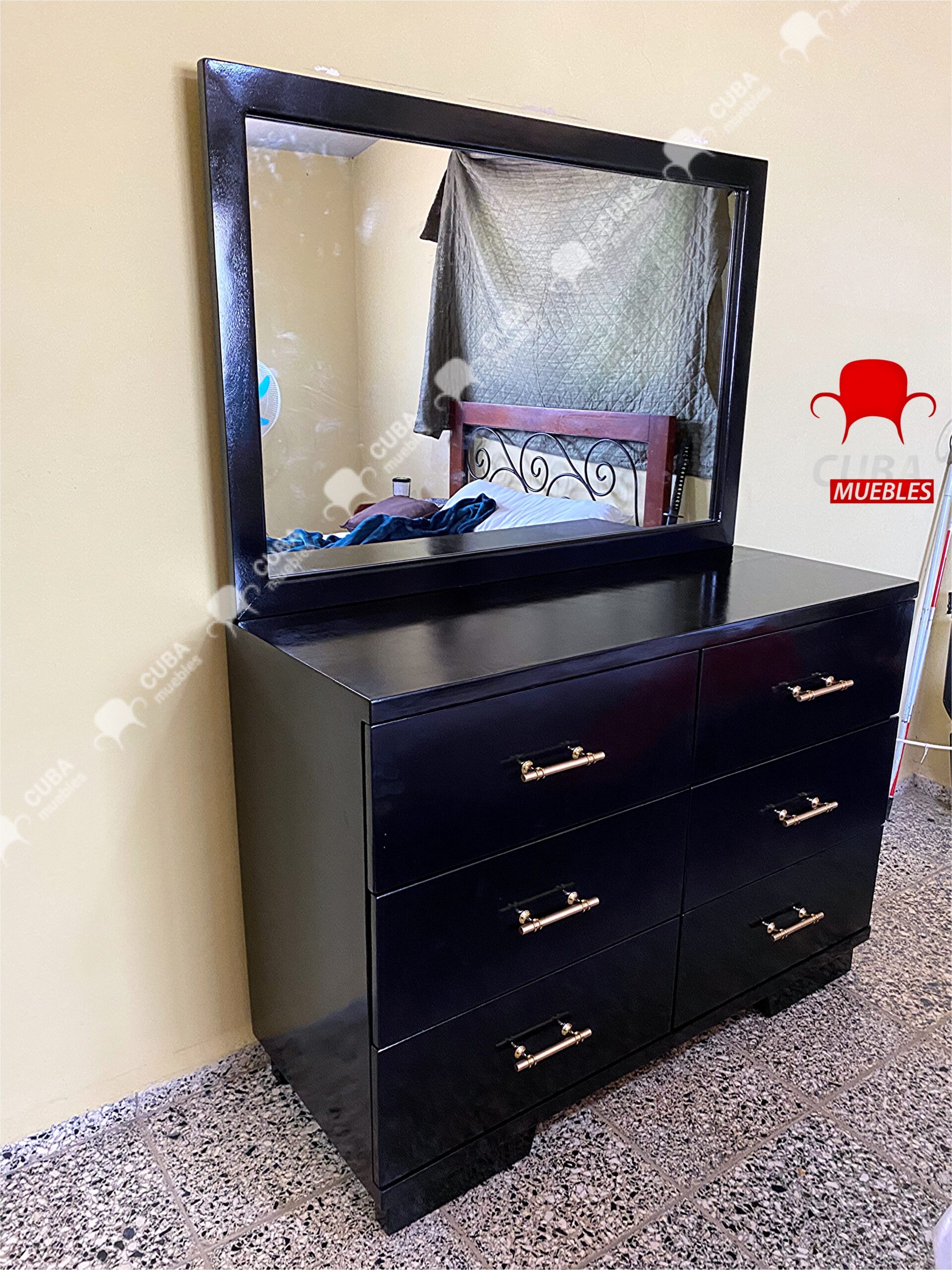 Cómoda minimalista 6 gavetas