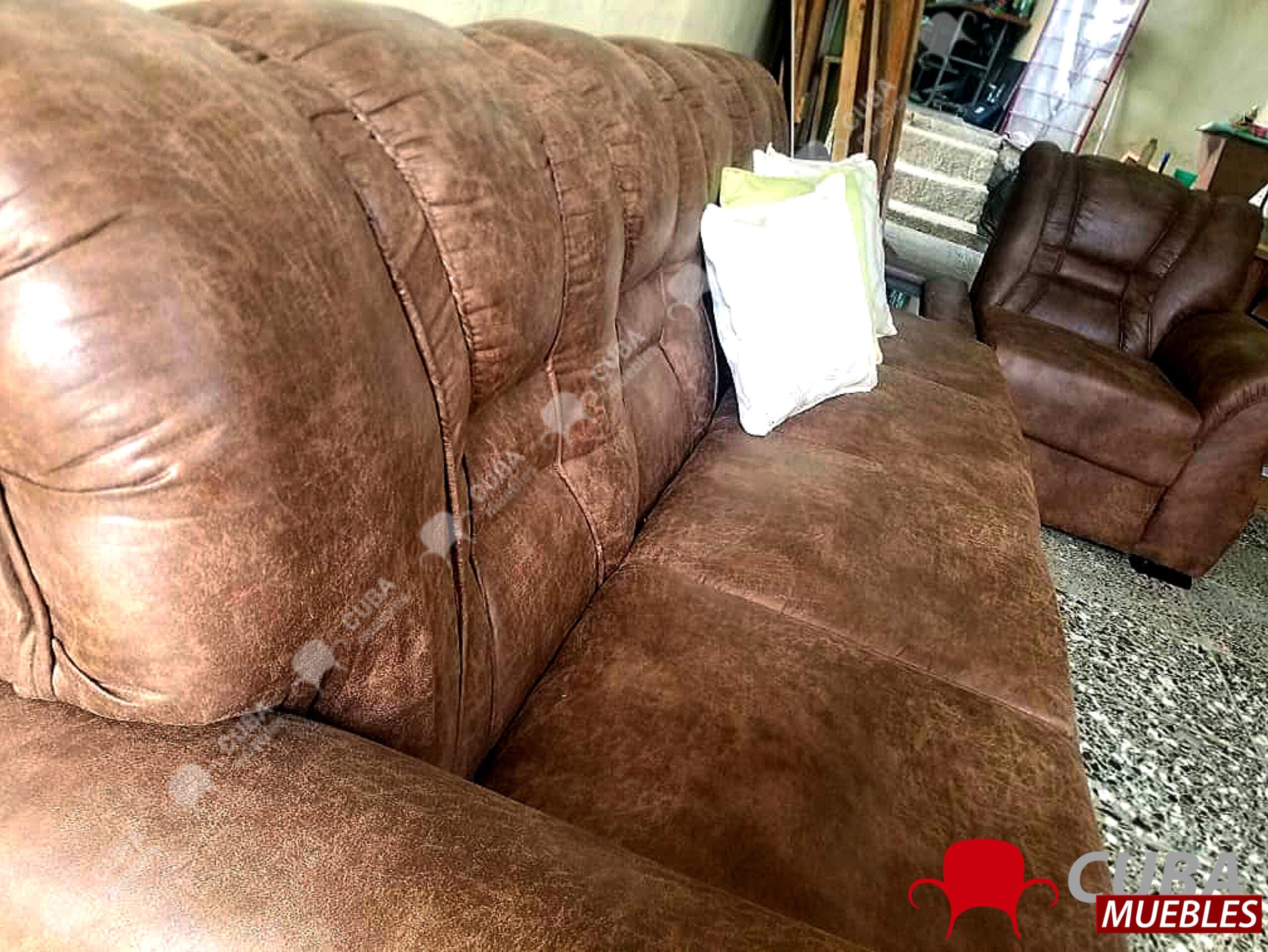 Brasileño Moderno Esquinero