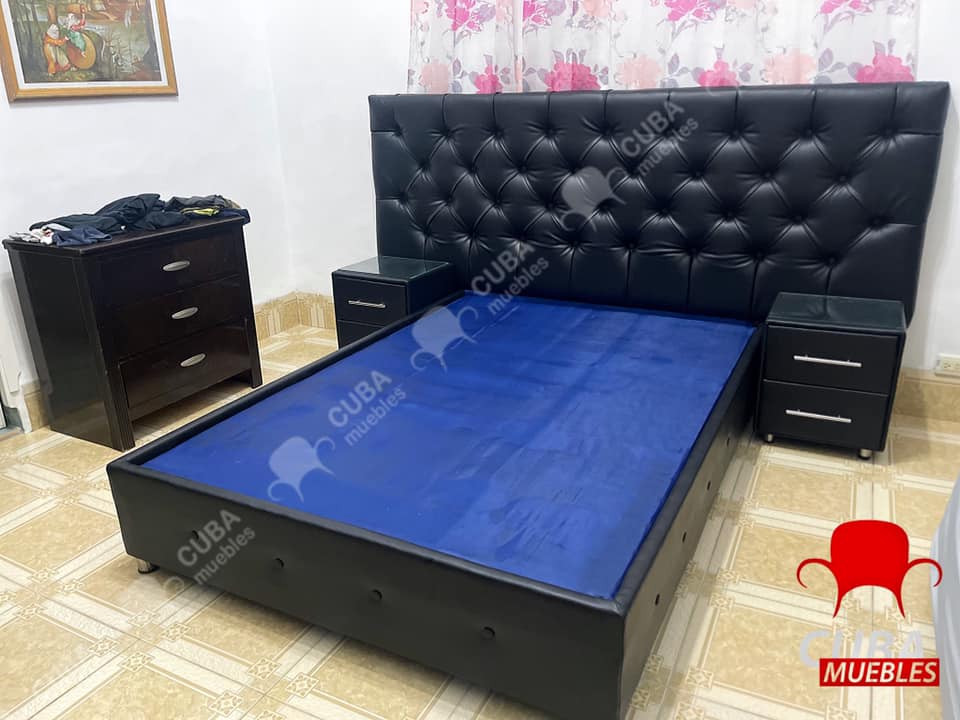 Cama Tapizada Full - vinil negro (Disponible)