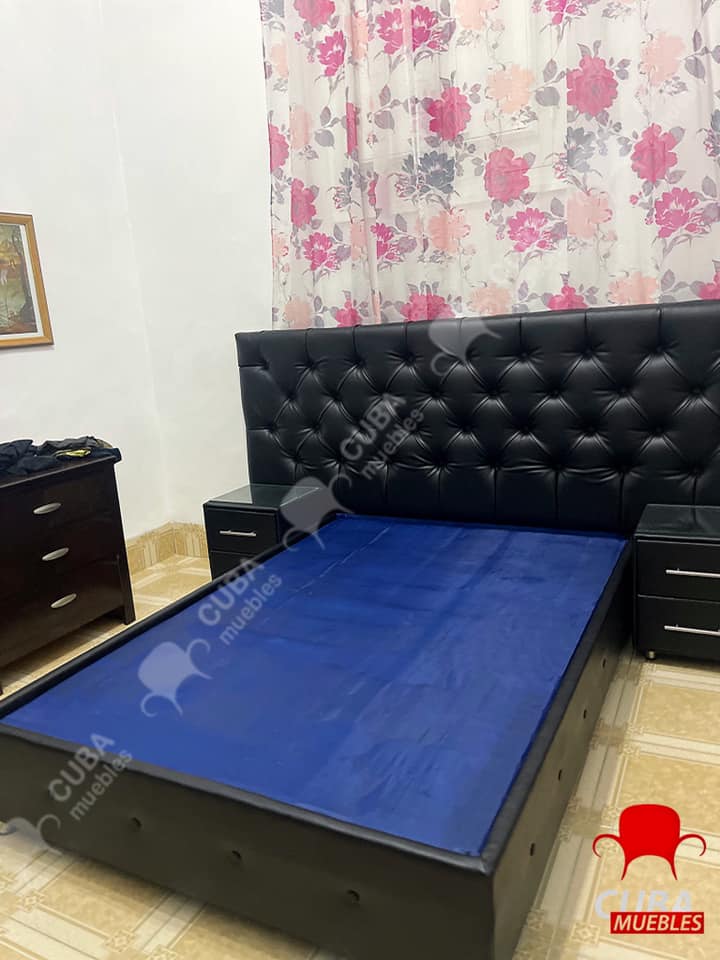Cama Tapizada Full - vinil negro (Disponible)