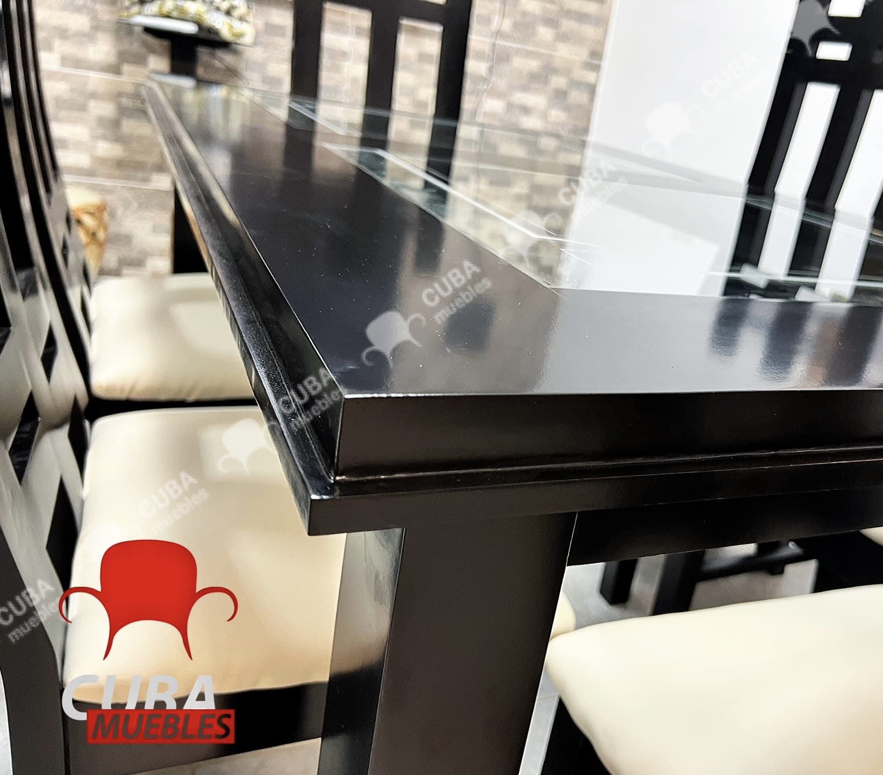 Comedor Madera Torres 6 plazas.