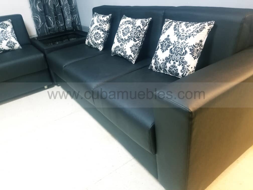 Pretty BIG Esquinero Negro