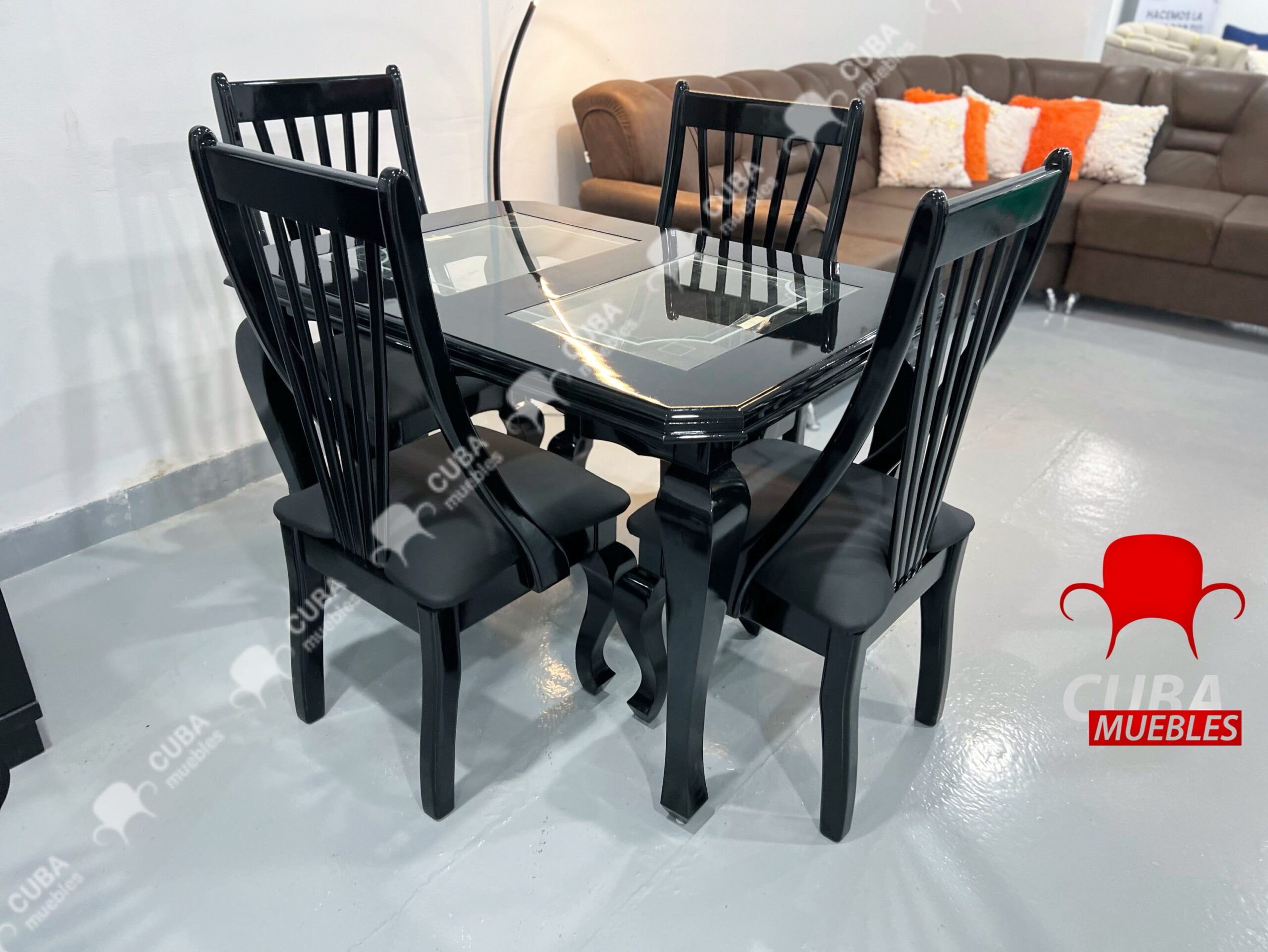 Comedor TROPICAL de 4 Sillas