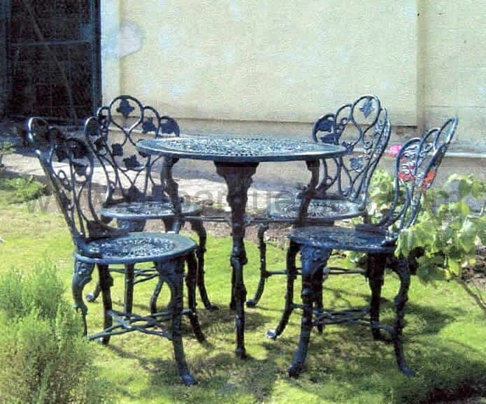 Set de Mesa y 4 Sillas - Terraza