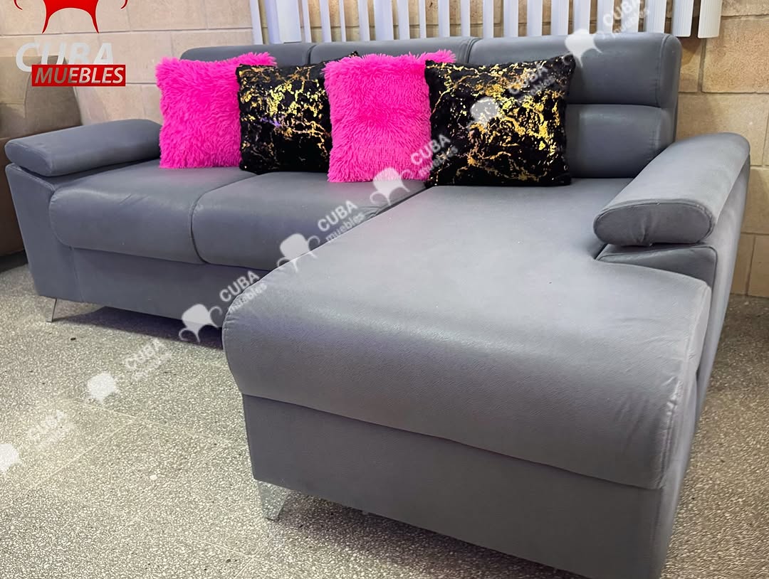 Andrea Tiny en Microfibra Gris Oscuro o Polipiel Gris