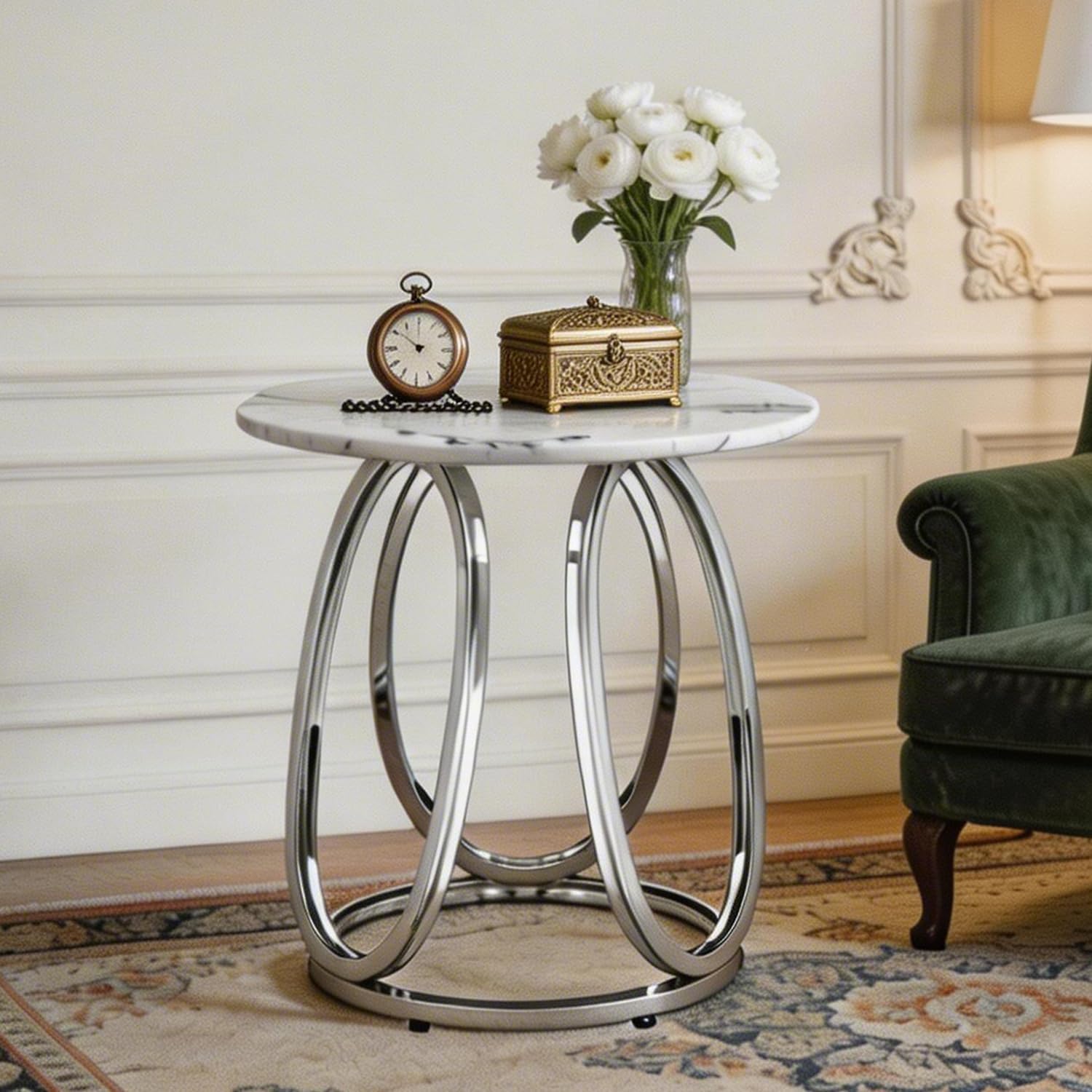 O&K FURNITURE Mesa auxiliar plateada, mesa auxiliar redonda con vetas de mármol sintético, mesita de noche moderna para dormitorio, sala de estar, oficina en casa, 1 unidad