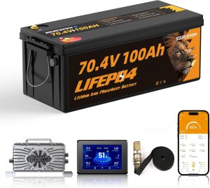 Batería de litio para carrito de golf de 72 V (70.4 V) 100 AH, kit de batería Bluetooth 72V LiFePO4 con cargador de batería de 80.3 V 15 A y monitor LCD, BMS integrado de 200 A, corriente máxima de 1000 A