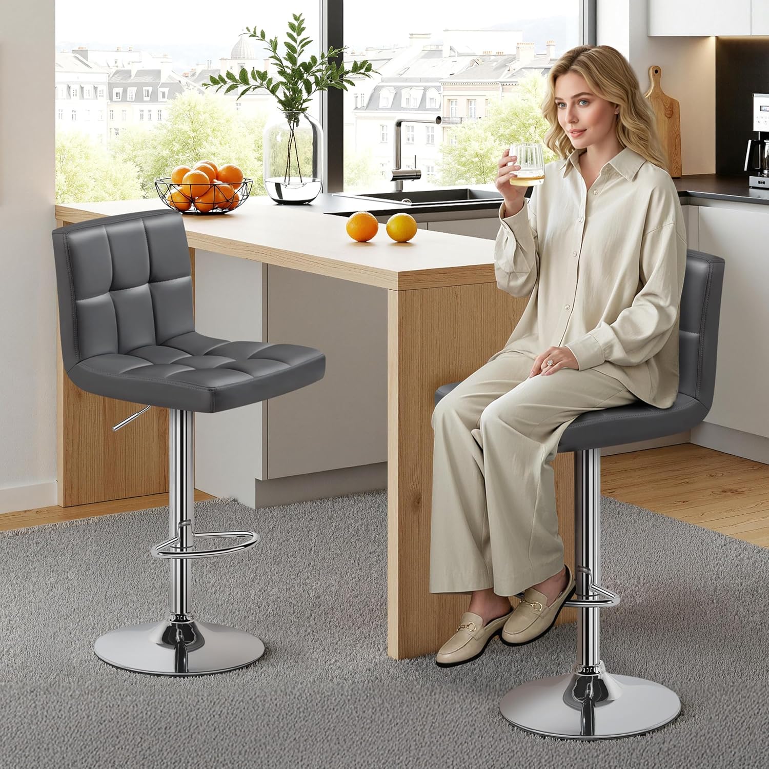Juego de 2 banquetas de bar ajustables de piel sintética, taburetes de mostrador modernos con respaldo y reposapiés, taburetes de bar de altura de mostrador para bar, cocina, comedor, gris